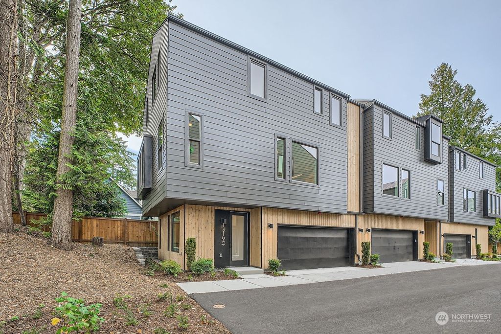 Photo of 1319 N 185th Street #A, Shoreline, WA 98133 (MLS # 2312103)