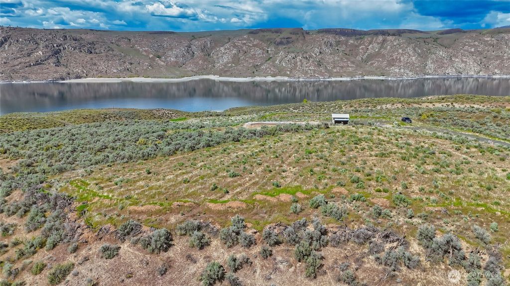 Photo of 46020 Arrowleaf Canyon Drive N, Grand Coulee, WA 99133 (MLS # 2513613)