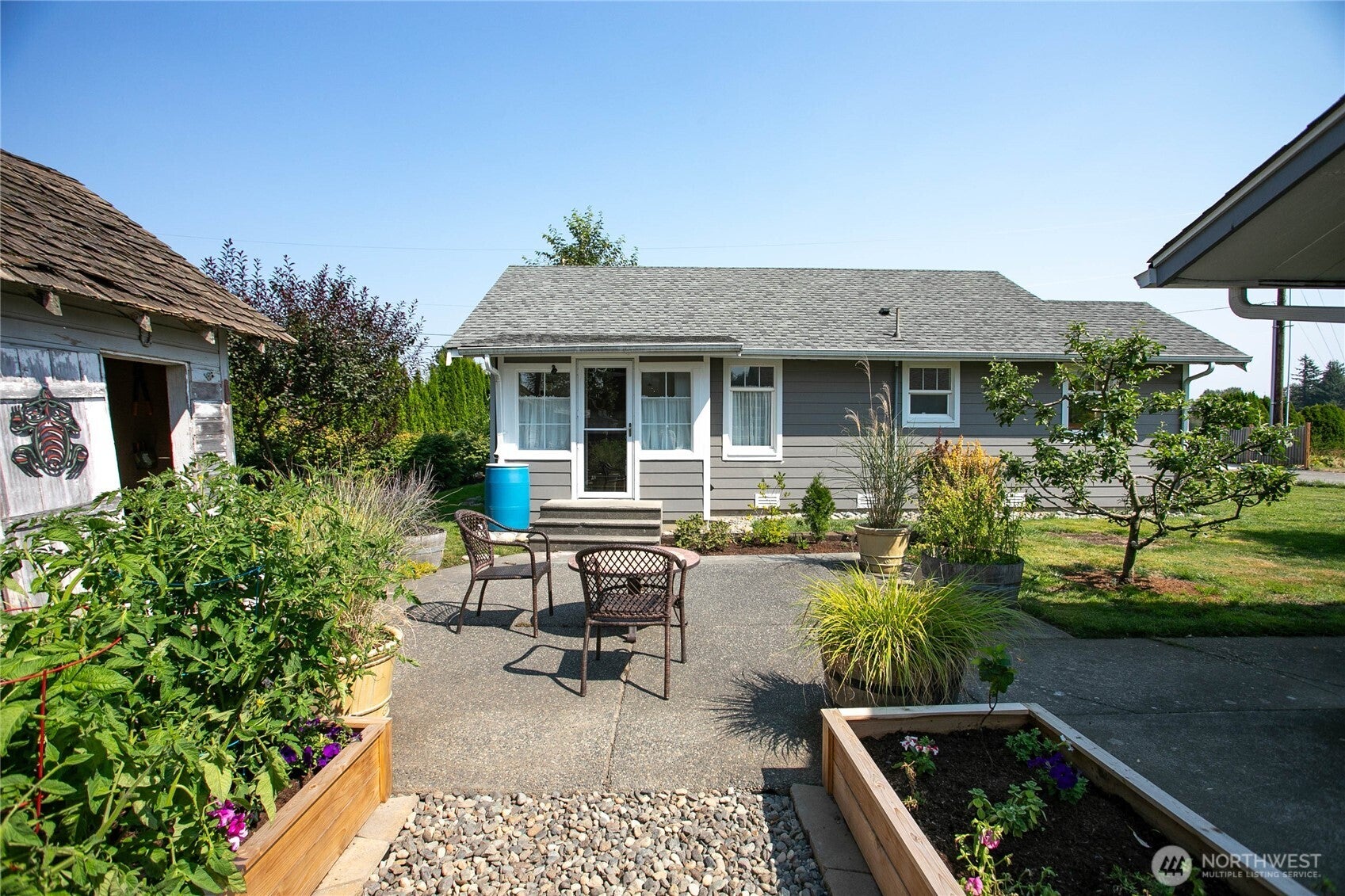 208 Mead Avenue