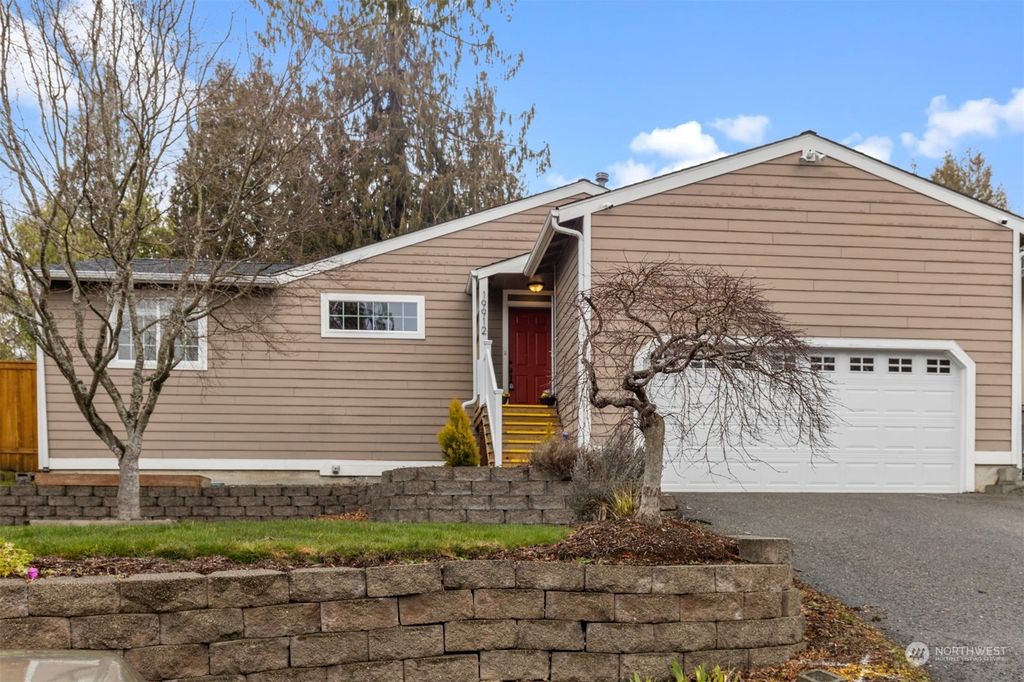 Photo of 19912 SE 266th Street, Covington, WA 98042 (MLS # 2043557)