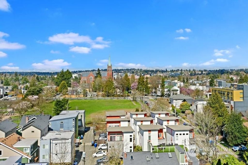 Photo of 4540 8th Avenue NE #1203, Seattle, WA 98105 (MLS # 2051221)