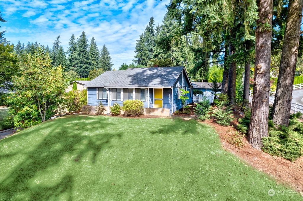 Photo of 16204 NE 160th Street, Woodinville, WA 98072 (MLS # 2157036)