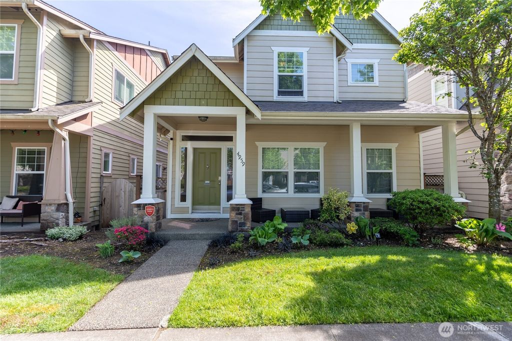 Photo of 4959 Balustrade Boulevard SE, Lacey, WA 98513 (MLS # 2516187)