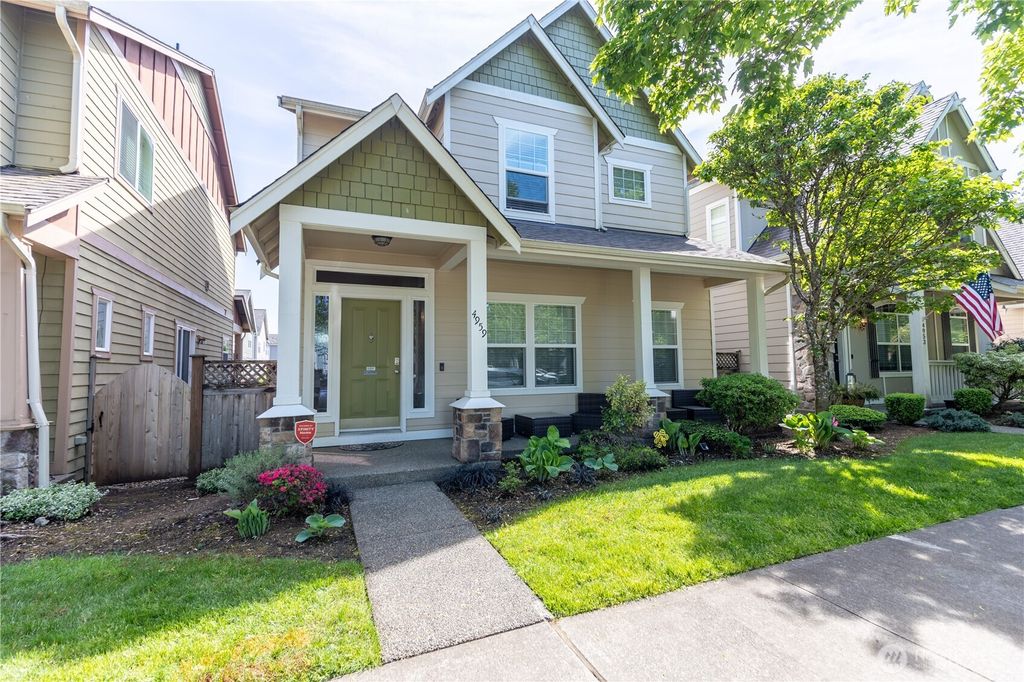 Photo of 4959 Balustrade Boulevard SE, Lacey, WA 98513 (MLS # 2516187)