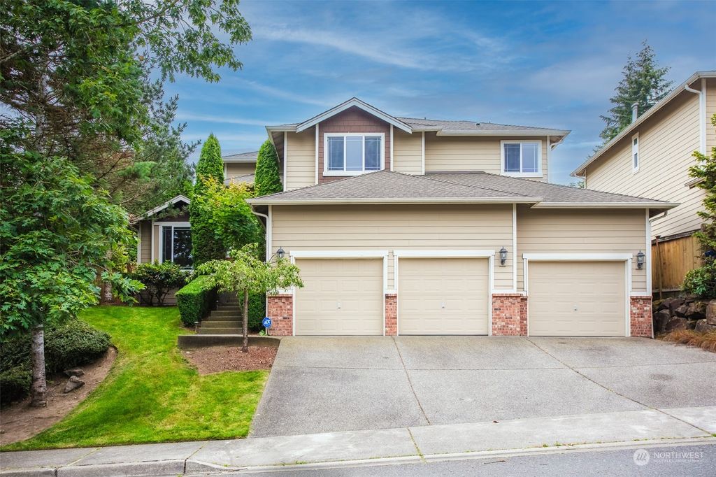 Photo of 15065 NE 185th Street, Woodinville, WA 98072 (MLS # 2261751)