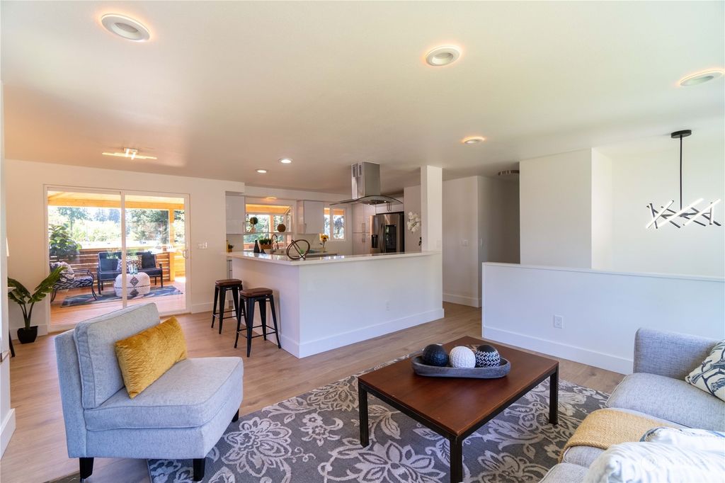 Photo of 2803 S 303rd Street, Federal Way, WA 98003 (MLS # 2069421)