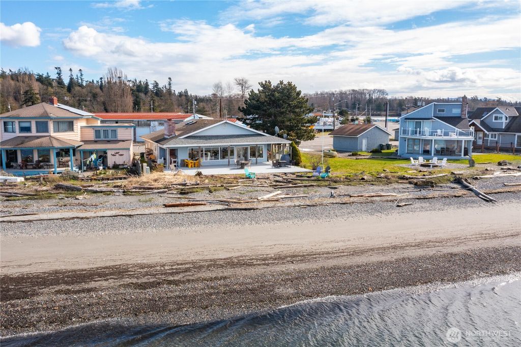 Photo of 2589 Lummi View Drive, Bellingham, WA 98226 (MLS # 2493365)