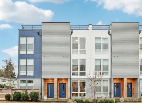 Photo of 2403 SW Edmunds Street, Seattle, WA 98106 (MLS # 2475099)