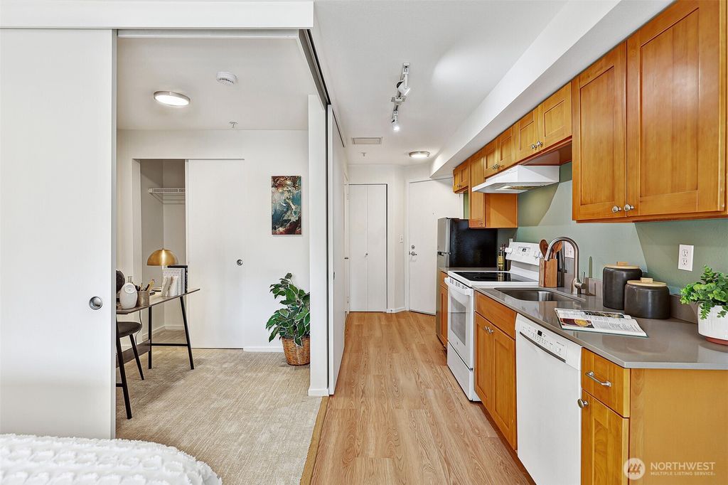 Photo of 425 Vine Street #626, Seattle, WA 98121 (MLS # 2433422)