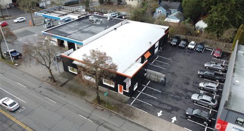 Photo of 12517 15th Avenue NE, Seattle, WA 98125 (MLS # 2466731)