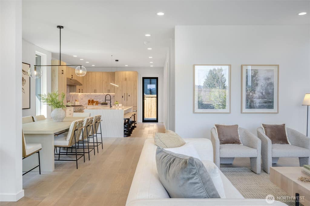 Photo of 4219 51st Avenue S, Seattle, WA 98118 (MLS # 2571341)