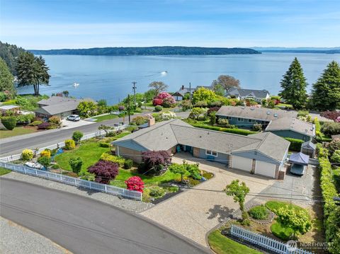 Photo of 6917 Rainier Avenue, Gig Harbor, WA 98335 (MLS # 2522379)