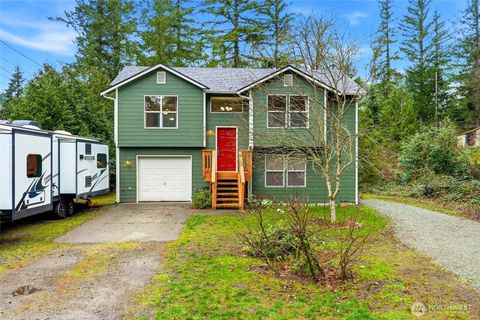 Photo of 44525 Pine Road, Gold Bar, WA 98251 (MLS # 2487863)