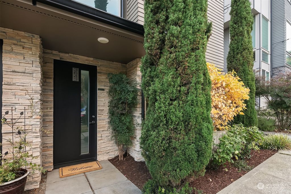Photo of 3643 Dayton Avenue N, Seattle, WA 98103 (MLS # 2300864)