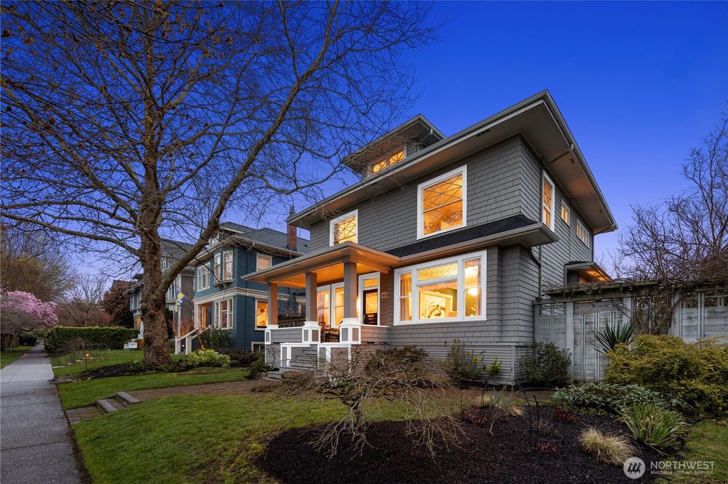 Photo of 408 17th Avenue E, Seattle, WA 98112 (MLS # 2351895)