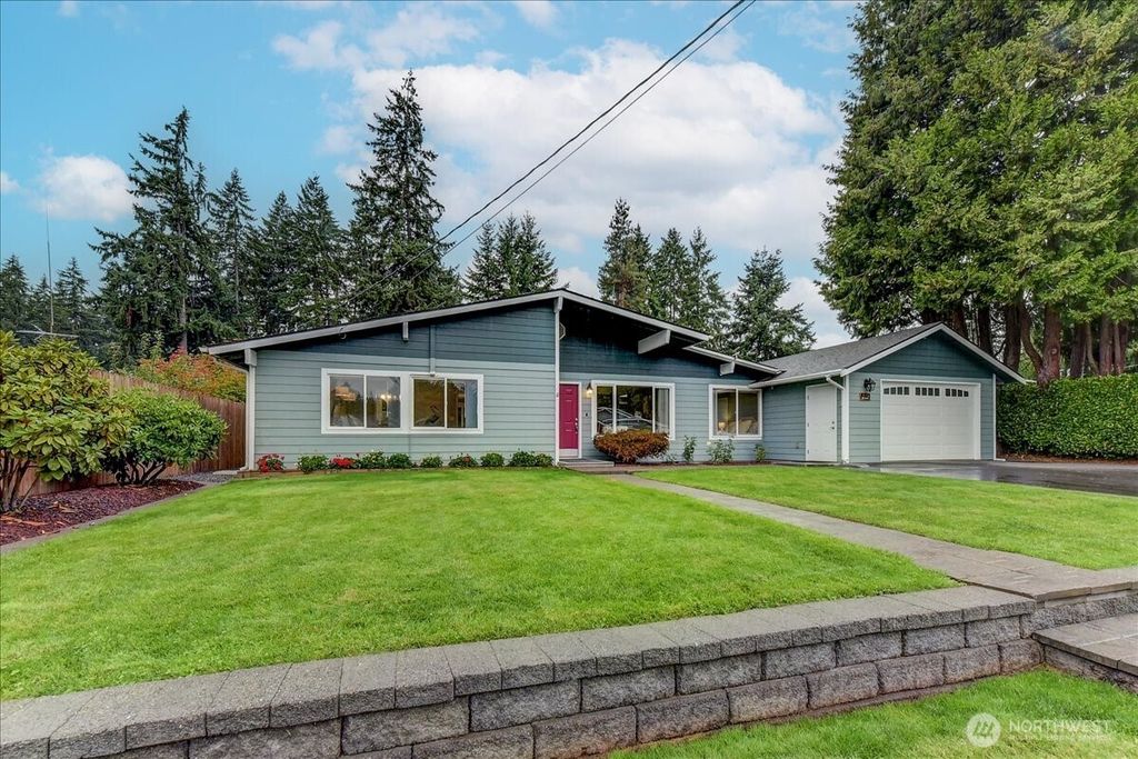 Photo of 8819 123 Avenue SE, Newcastle, WA 98056 (MLS # 2428045)