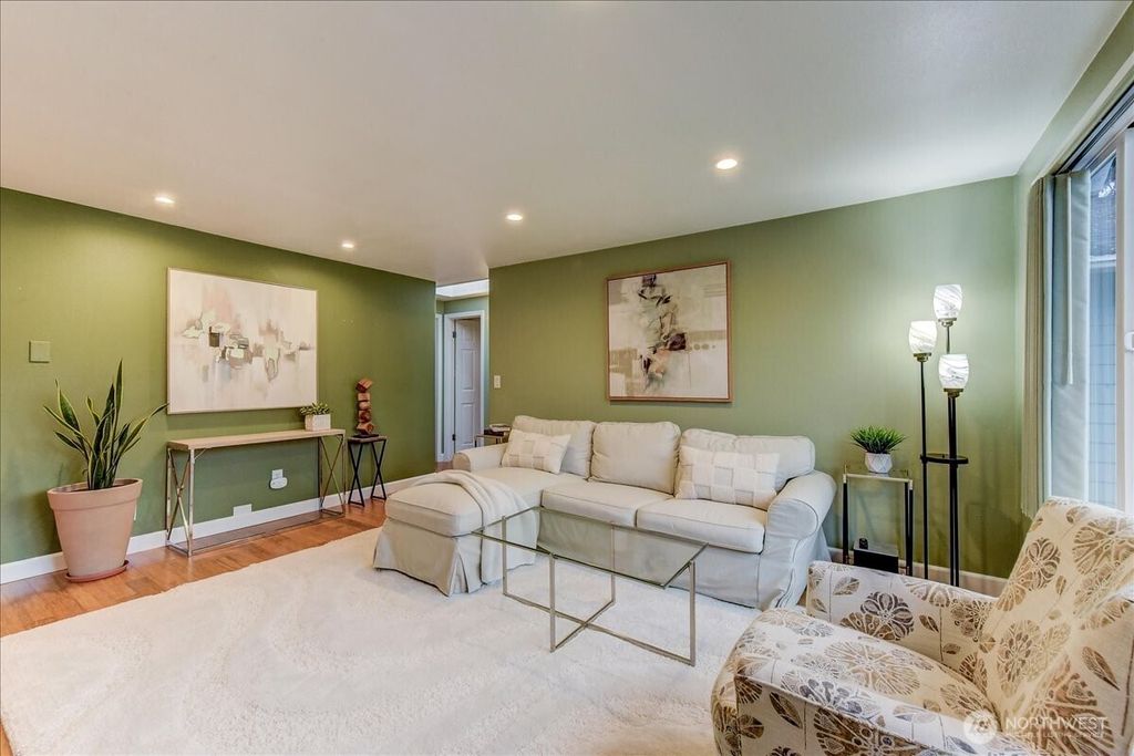 Photo of 8819 123 Avenue SE, Newcastle, WA 98056 (MLS # 2428045)