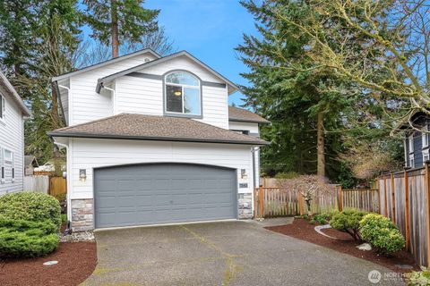 Photo of 7543 NE 203rd Street, Kenmore, WA 98028 (MLS # 2482494)