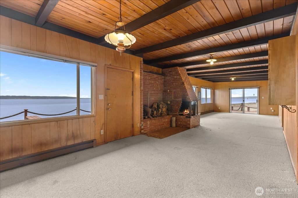 Photo of 1085 Rockaway Lane, Camano Island, WA 98282 (MLS # 2527611)