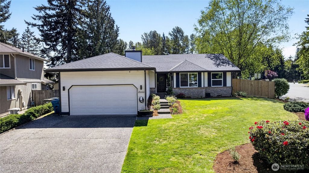 Photo of 25103 170th Way SE, Covington, WA 98042 (MLS # 2514488)