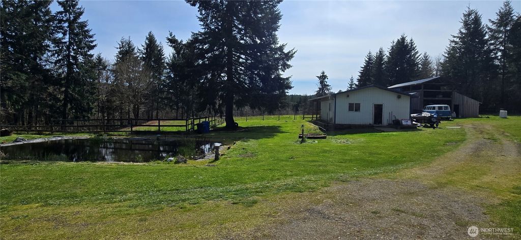 Photo of 123 Barton Road, Rochester, WA 98579 (MLS # 2502789)