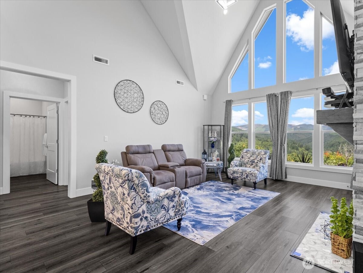 1141 Cedar Falls Road