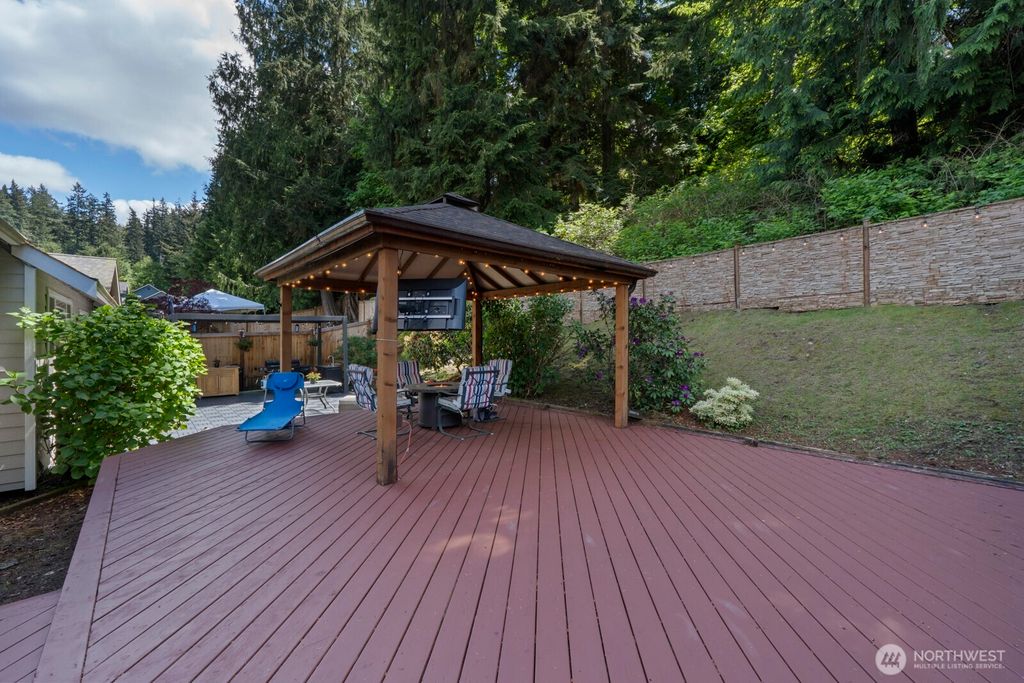 Photo of 6108 133rd Place SW, Edmonds, WA 98026 (MLS # 2492697)