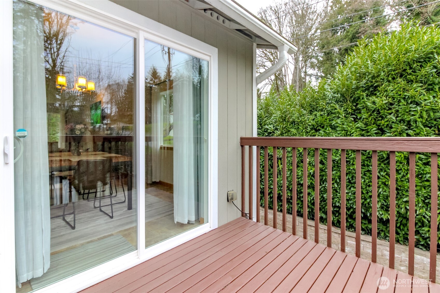 Burien, Washington 98166, United States, 5 Bedrooms Bedrooms, ,3 BathroomsBathrooms,Residential,Pending,81689