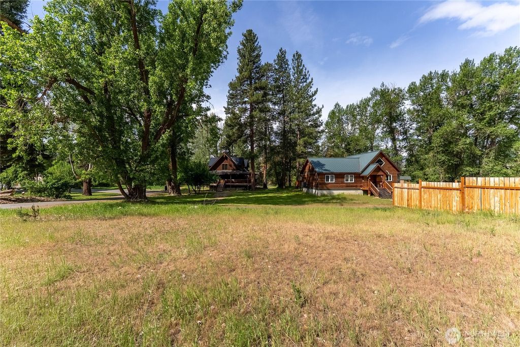 Photo of 623 Main St ST, Winthrop, WA 98862 (MLS # 2527601)