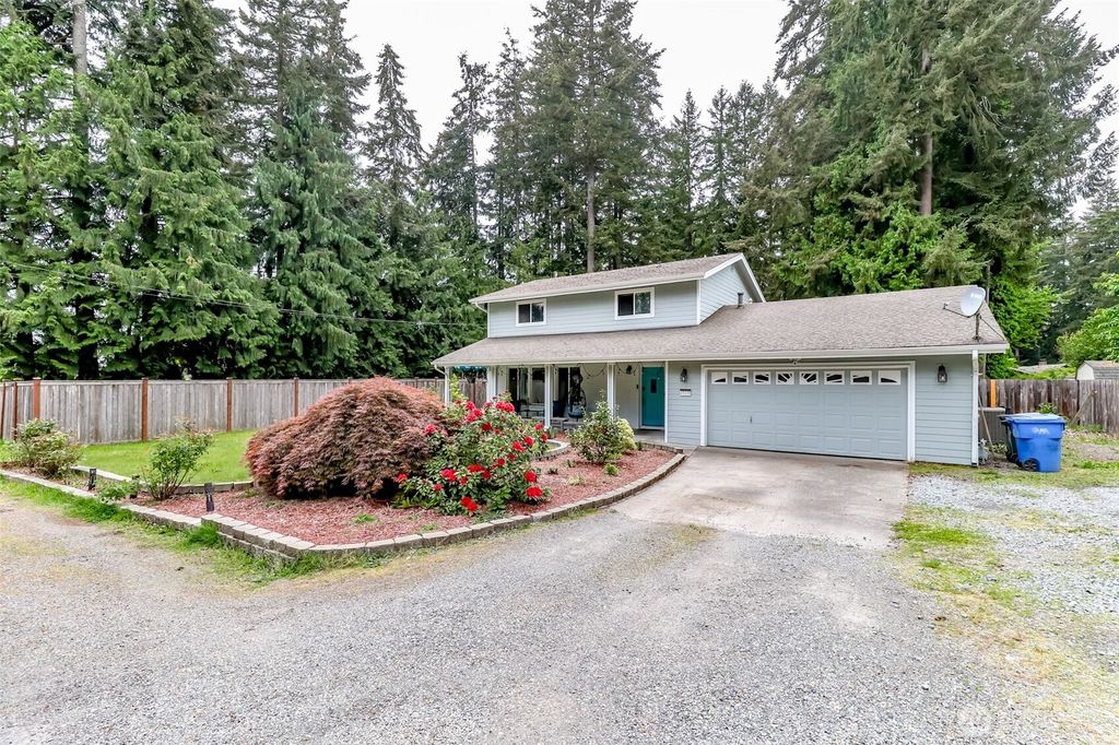 Photo of 15120 108th Avenue E, Puyallup, WA 98374 (MLS # 2521104)