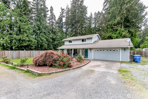Photo of 15120 108th Avenue E, Puyallup, WA 98374 (MLS # 2521104)