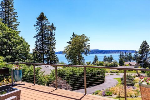 A home in Oak Harbor