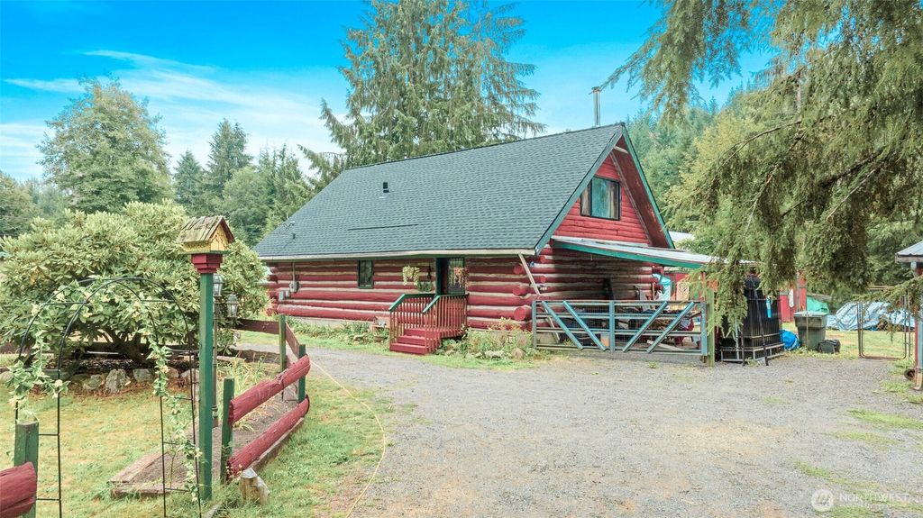 Photo of 21916 Bench Drive, Granite Falls, WA 98252 (MLS # 2426670)