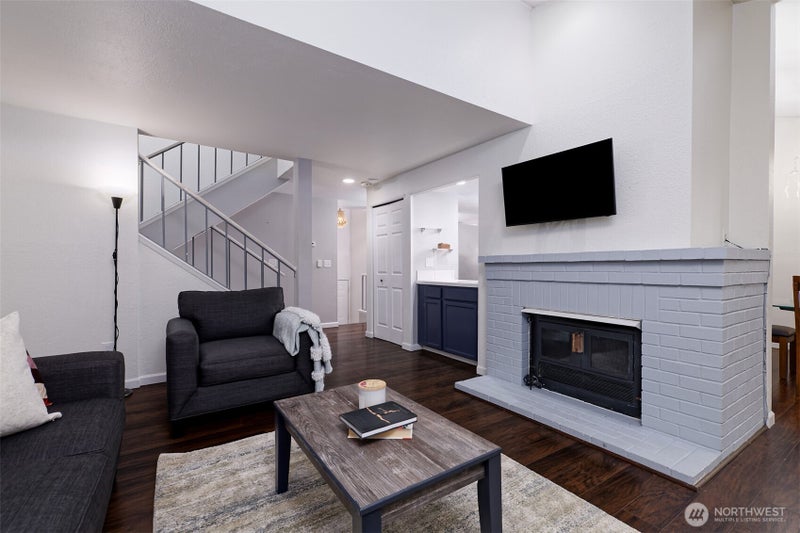15120 Sunwood Boulevard OO11