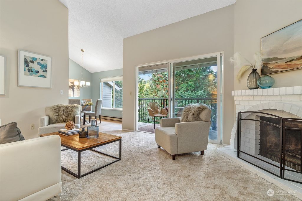 Photo of 14332 126th Avenue NE #B 303, Kirkland, WA 98034 (MLS # 2170431)