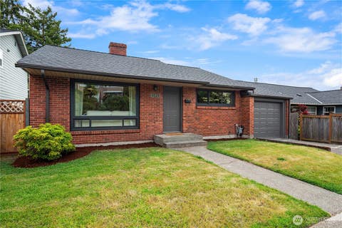 Photo of 5028 41st Avenue SW, Seattle, WA 98136 (MLS # 2534845)