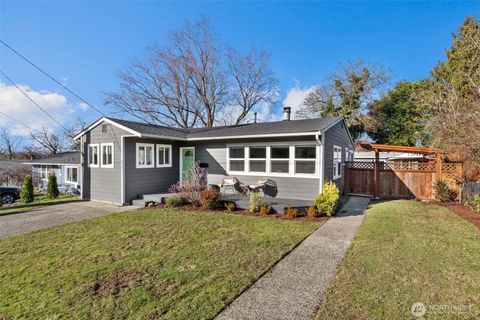 Photo of 4840 S Kenny Street, Seattle, WA 98118 (MLS # 2481030)
