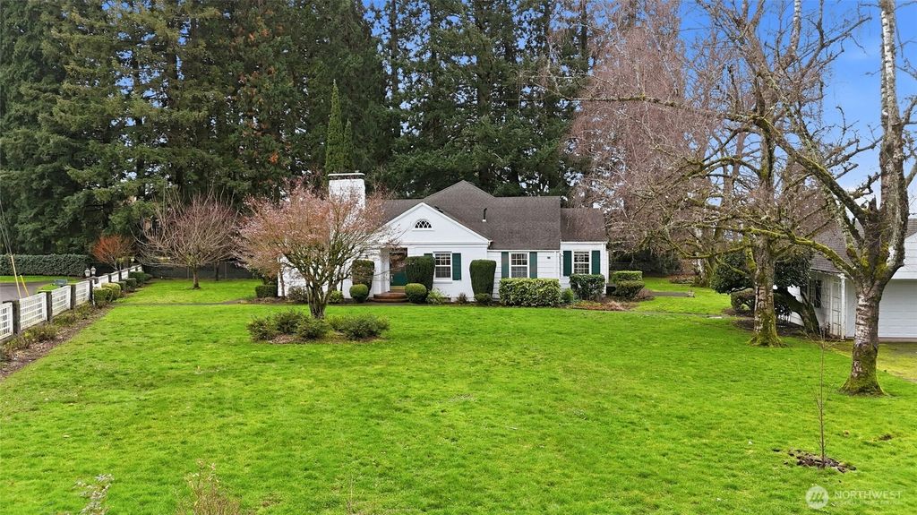 Photo of 300 S Devine Road, Vancouver, WA 95030 (MLS # 2487315)
