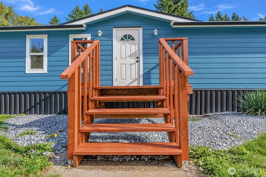 Photo of 114 N Enchanted Valley Drive, Vader, WA 98593 (MLS # 2592187)