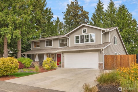 Photo of 4424 190th Avenue SE, Issaquah, WA 98027 (MLS # 2550682)