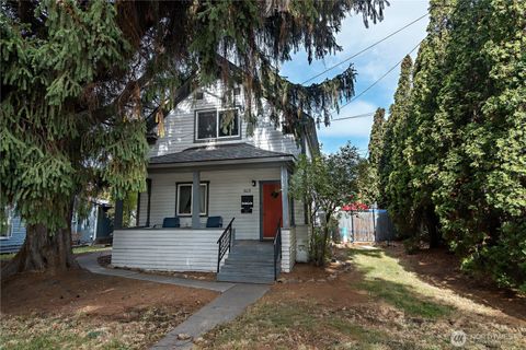 Photo of 603 E 3rd Avenue, Ellensburg, WA 98926 (MLS # 2444659)