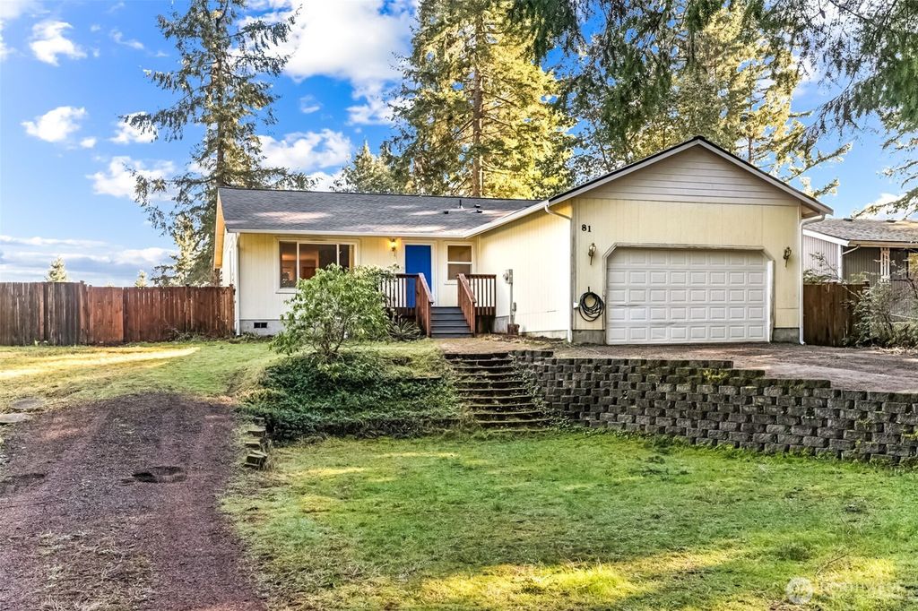 Photo of 81 NE Santa Maria Lane, Belfair, WA 98528 (MLS # 2470633)