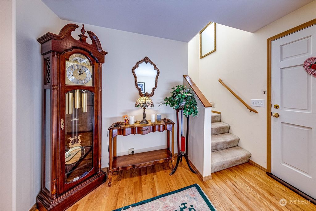 Photo of 13042 35th Avenue NE, Seattle, WA 98125 (MLS # 2027356)