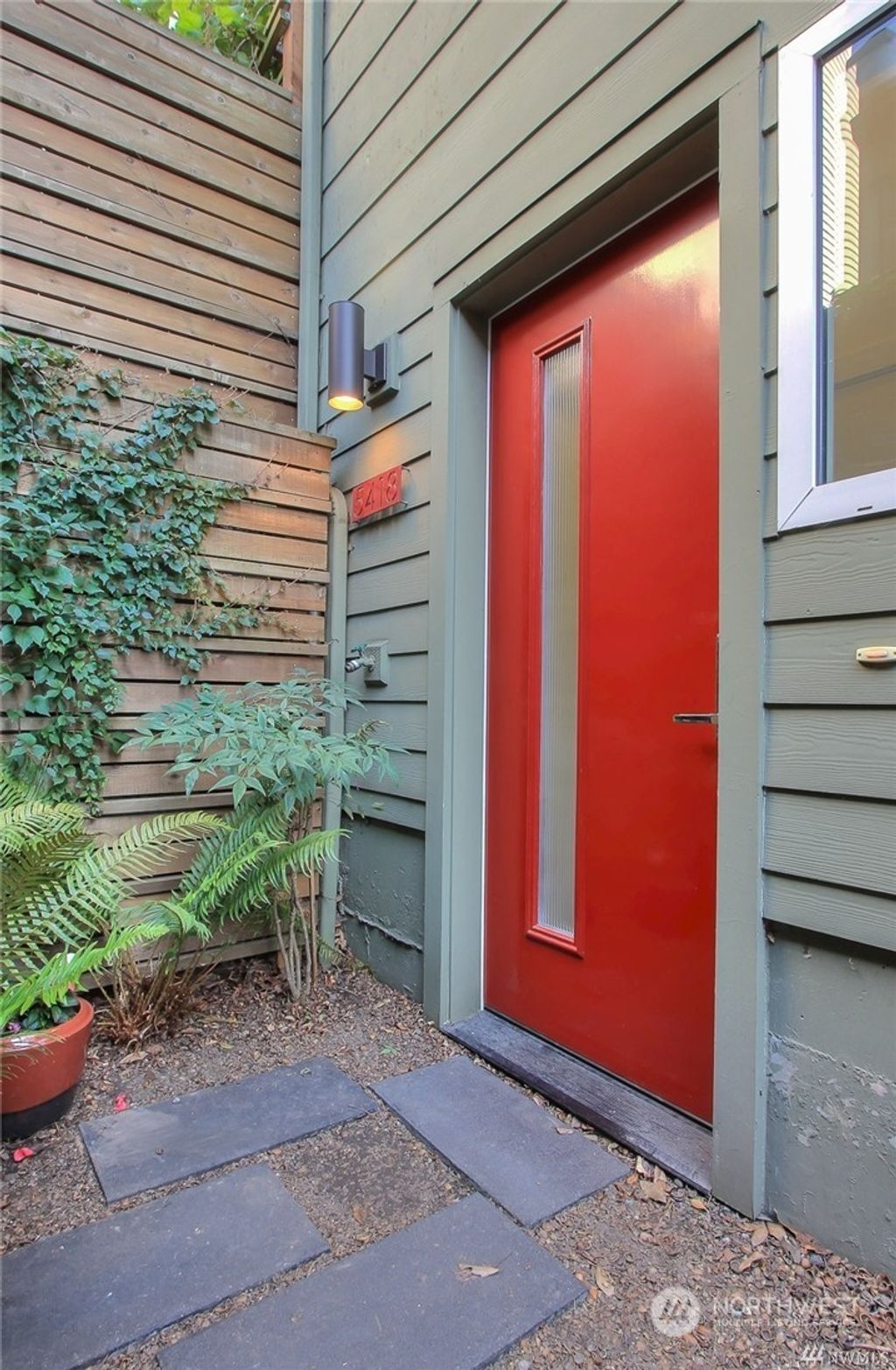 Photo of 5418 6th Avenue NW, Seattle, WA 98107 (MLS # 2179587)