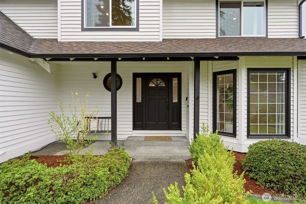 Photo of 4935 Mill Pond Loop SE, Auburn, WA 98092 (MLS # 2508322)