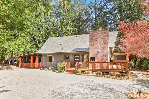 Photo of 312 Willapa Place, La Conner, WA 98257 (MLS # 2502066)