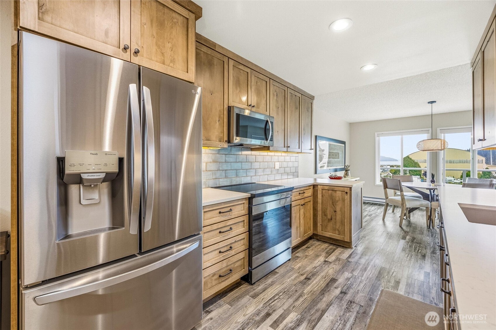 1800 Skyline Way 306