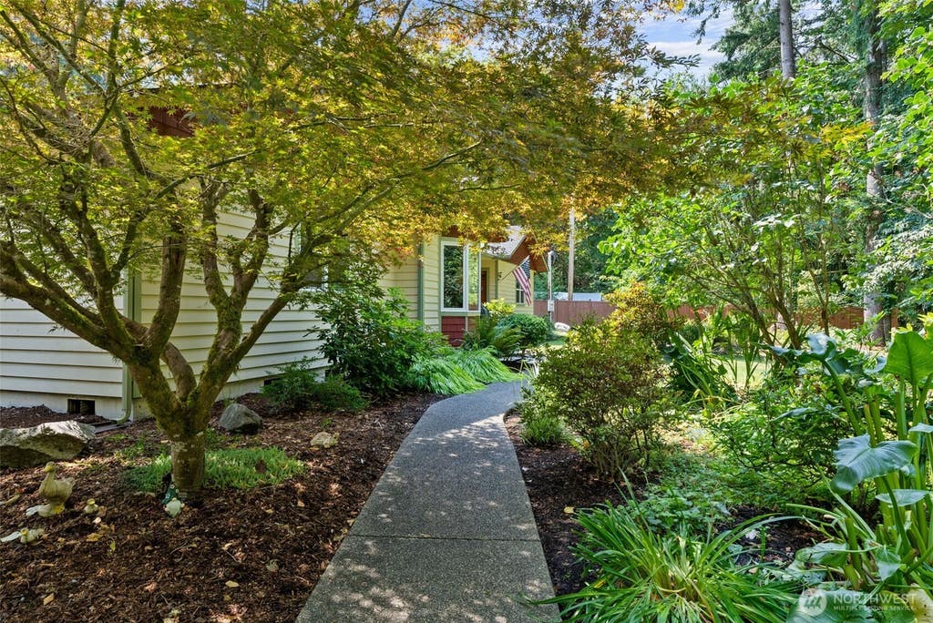 Photo of 3143 French Road NW, Olympia, WA 98502 (MLS # 2568495)