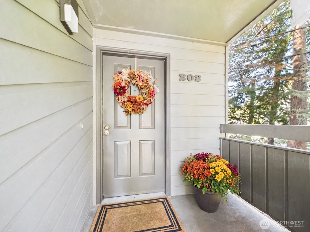 Photo of 19125 Ballinger Way NE #202, Shoreline, WA 98155 (MLS # 2590195)