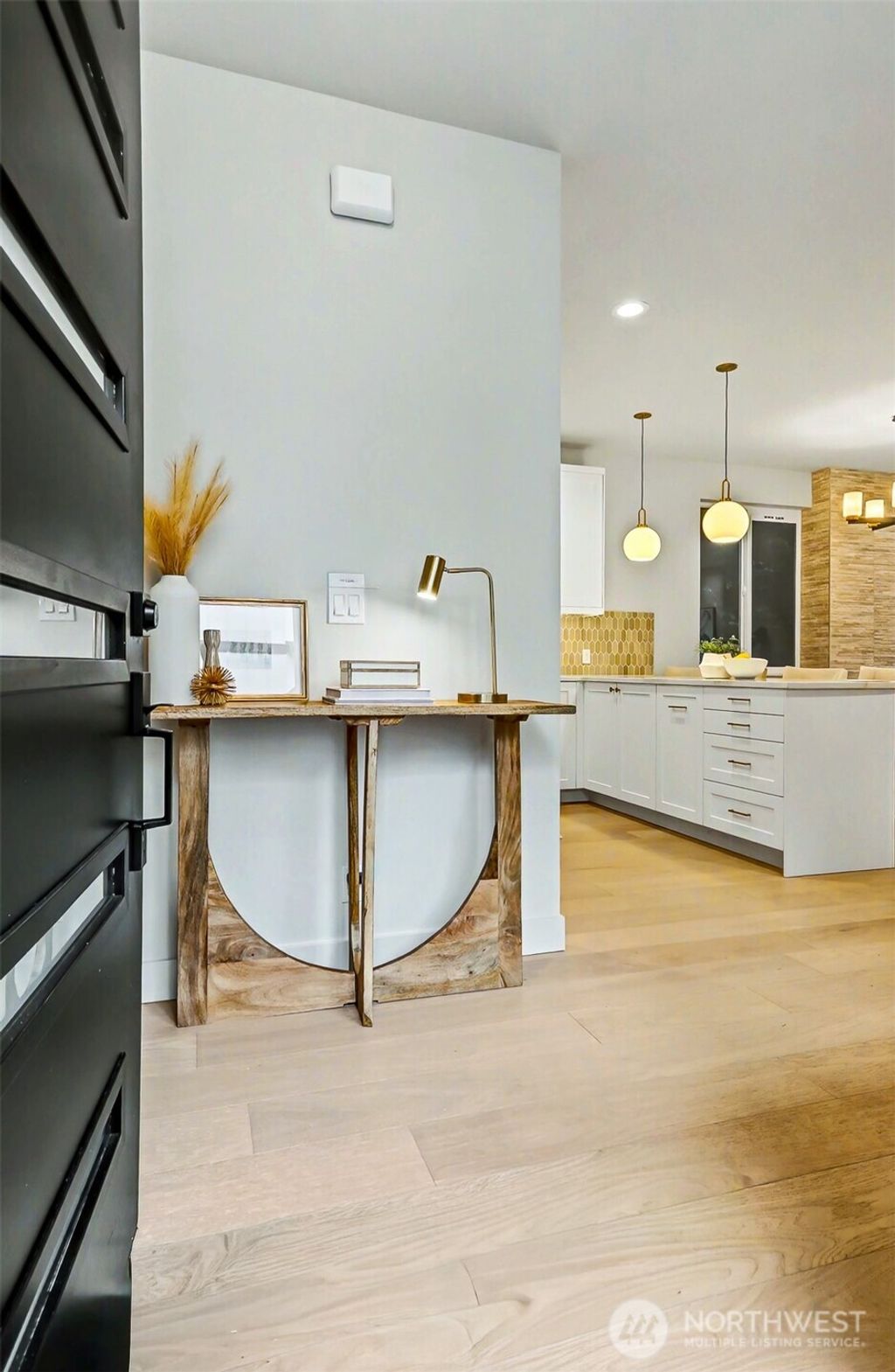 Photo of 11219 NE 95th Street, Kirkland, WA 98033 (MLS # 2502897)